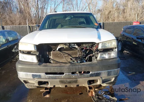 2004 Chevrolet Silverado 2500Hd Ls z USA, uszkodzony, nr VIN 1GCHK23114F173039